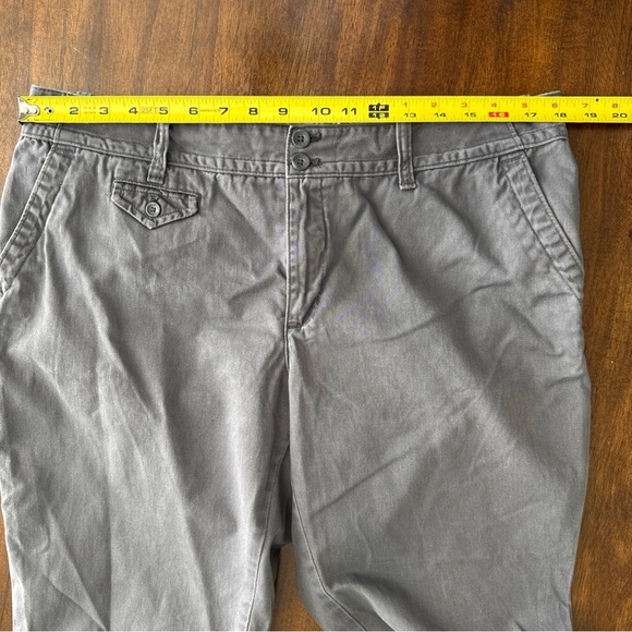 Eddie Bauer Cropped Pants Blakely Fit Women's 14 Gray Mid Rise Cotton Hiking - Picture 9 of 13